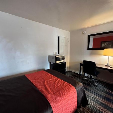 Oyo Palm Leaf Motel Ashland Kültér fotó