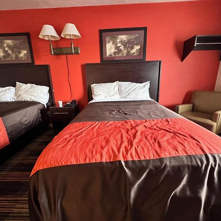 Oyo Palm Leaf Motel Ashland Kültér fotó