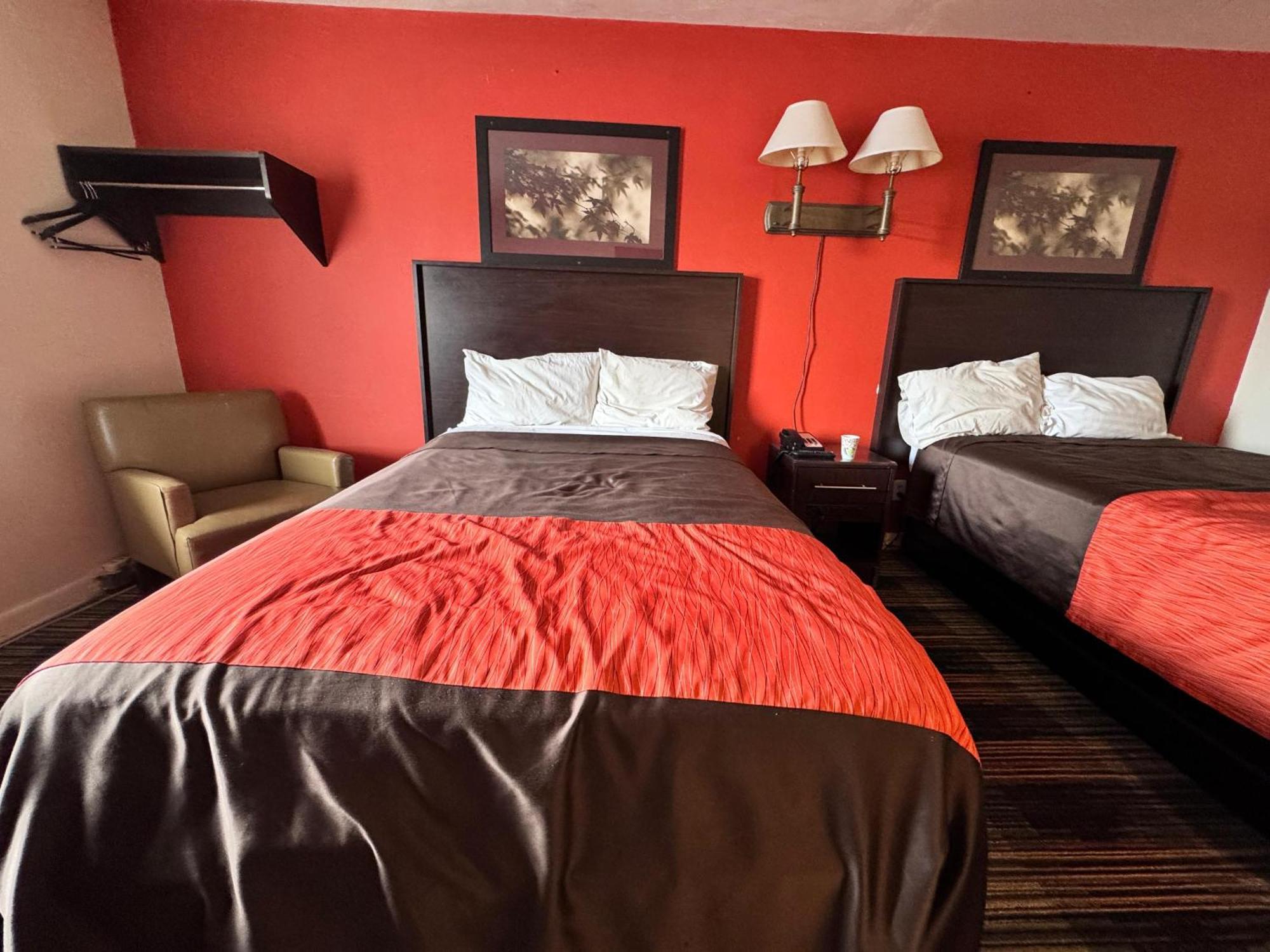Oyo Palm Leaf Motel Ashland Kültér fotó