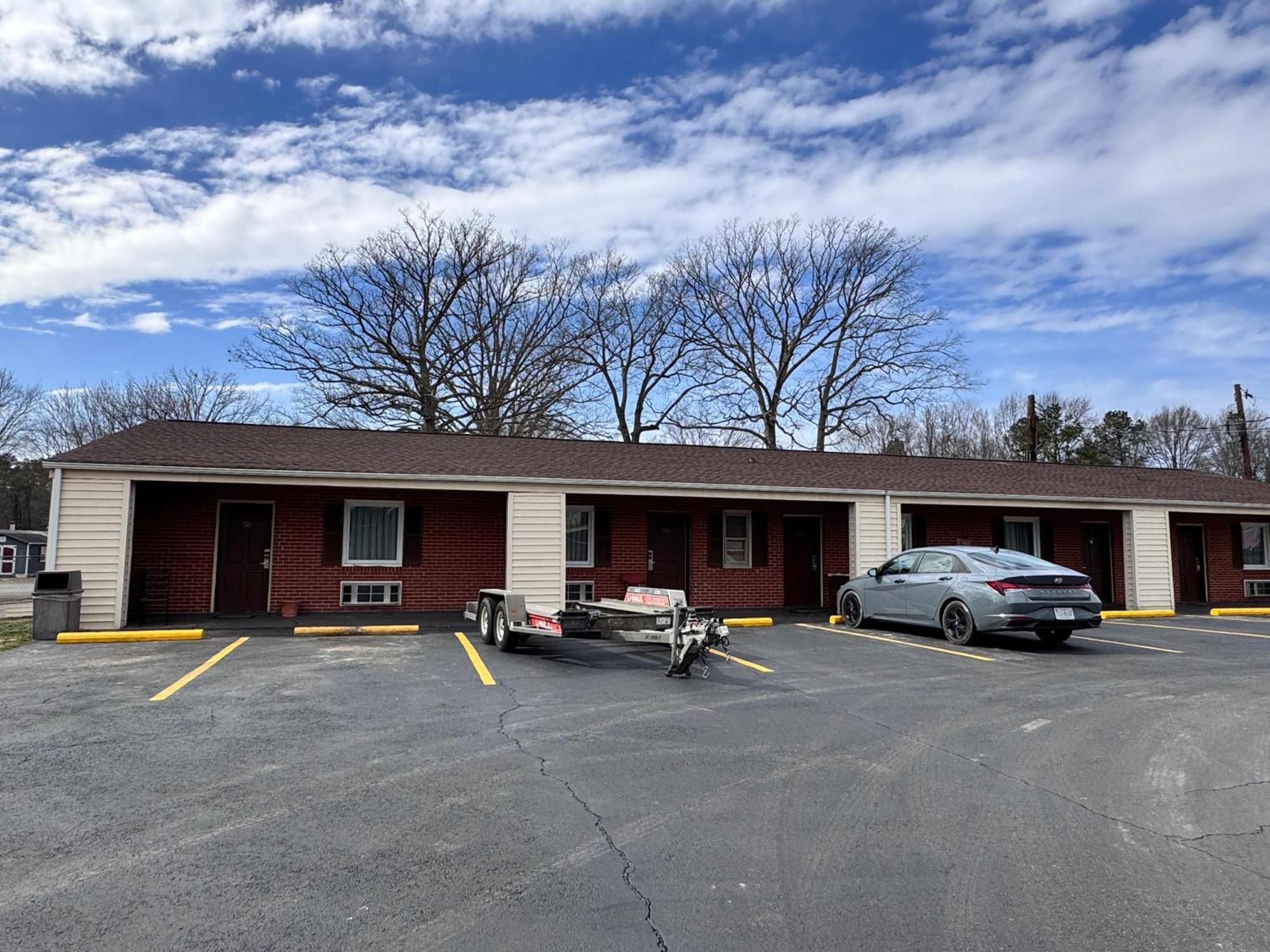 Oyo Palm Leaf Motel Ashland Kültér fotó