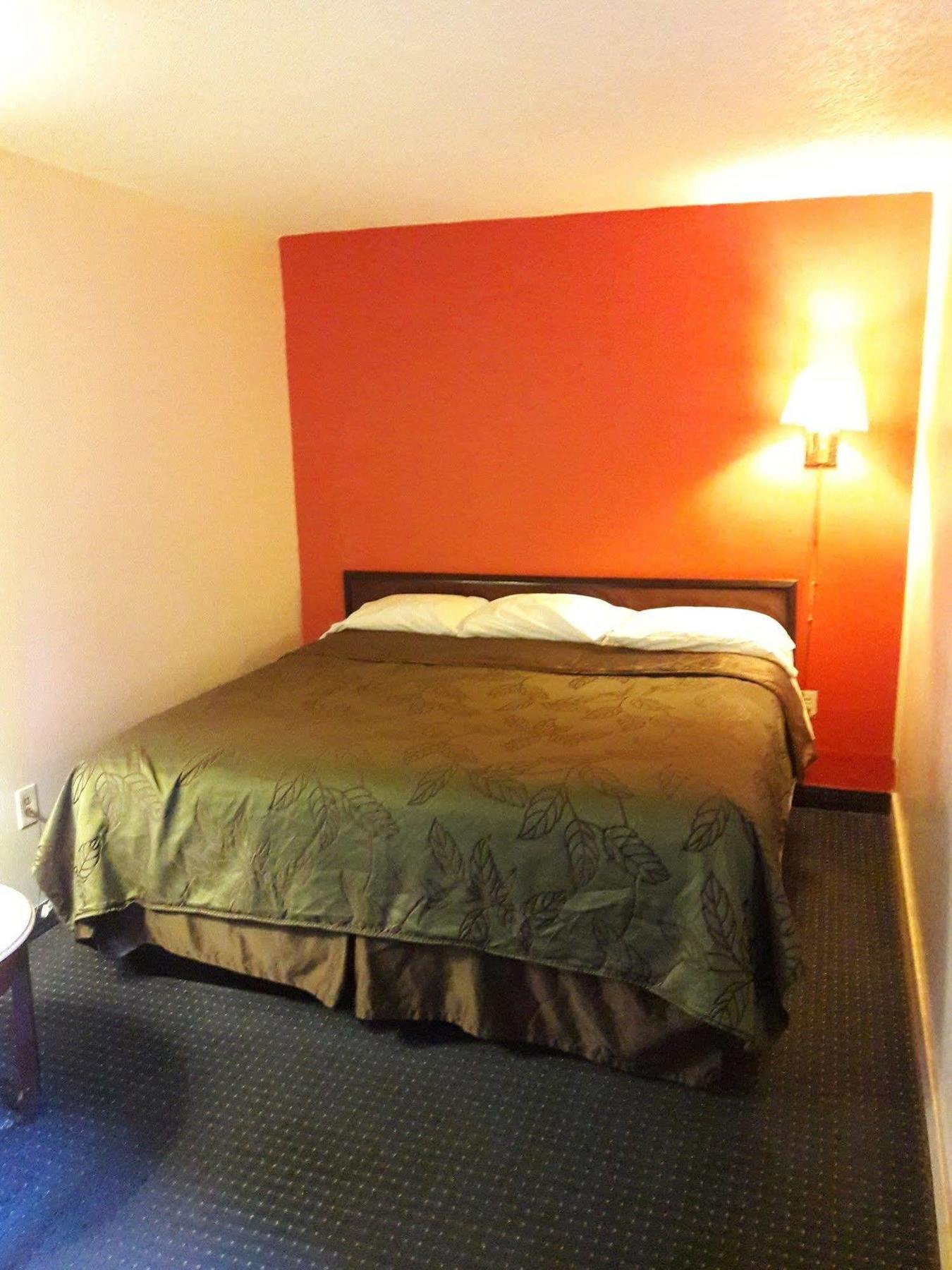 Oyo Palm Leaf Motel Ashland Kültér fotó